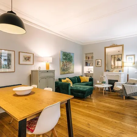 Guestready - Spacieux Et Exquis Dans Le 17eme Apartment