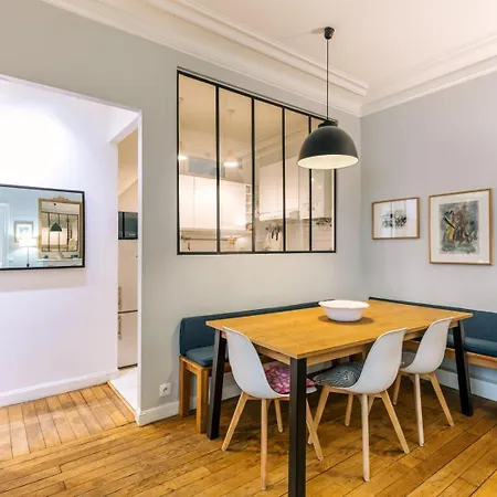 Guestready - Spacieux Et Exquis Dans Le 17eme Apartment *